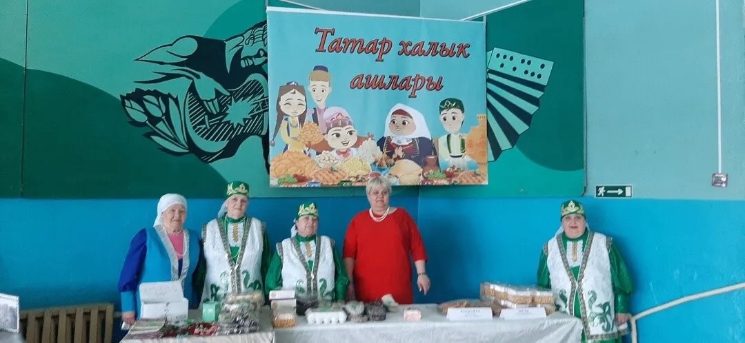 И вот снова к нам приехали гости!.